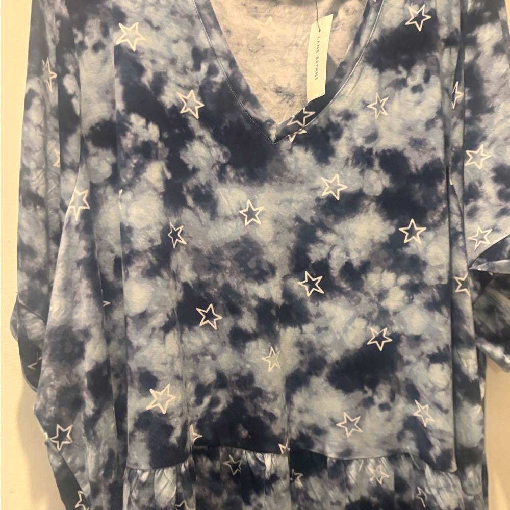Lane Bryant Women's Star Print V-Neck Top - Navy Tie-Dye Size 34/36
